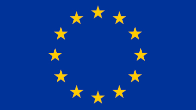 Das Emblem der EU zeigt gelbe Sterne, die einen Kreis auf blauem Hintergrund bilden. (Quelle: EU) Das Emblem der EU zeigt gelbe Sterne, die einen Kreis auf blauem Hintergrund bilden.