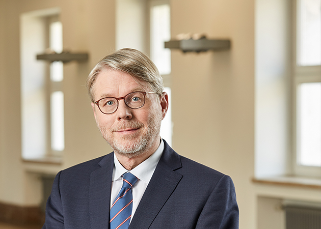 Portrait eines Mannes. (Quelle: © BAMF | Lopez) Portrait eines Mannes.